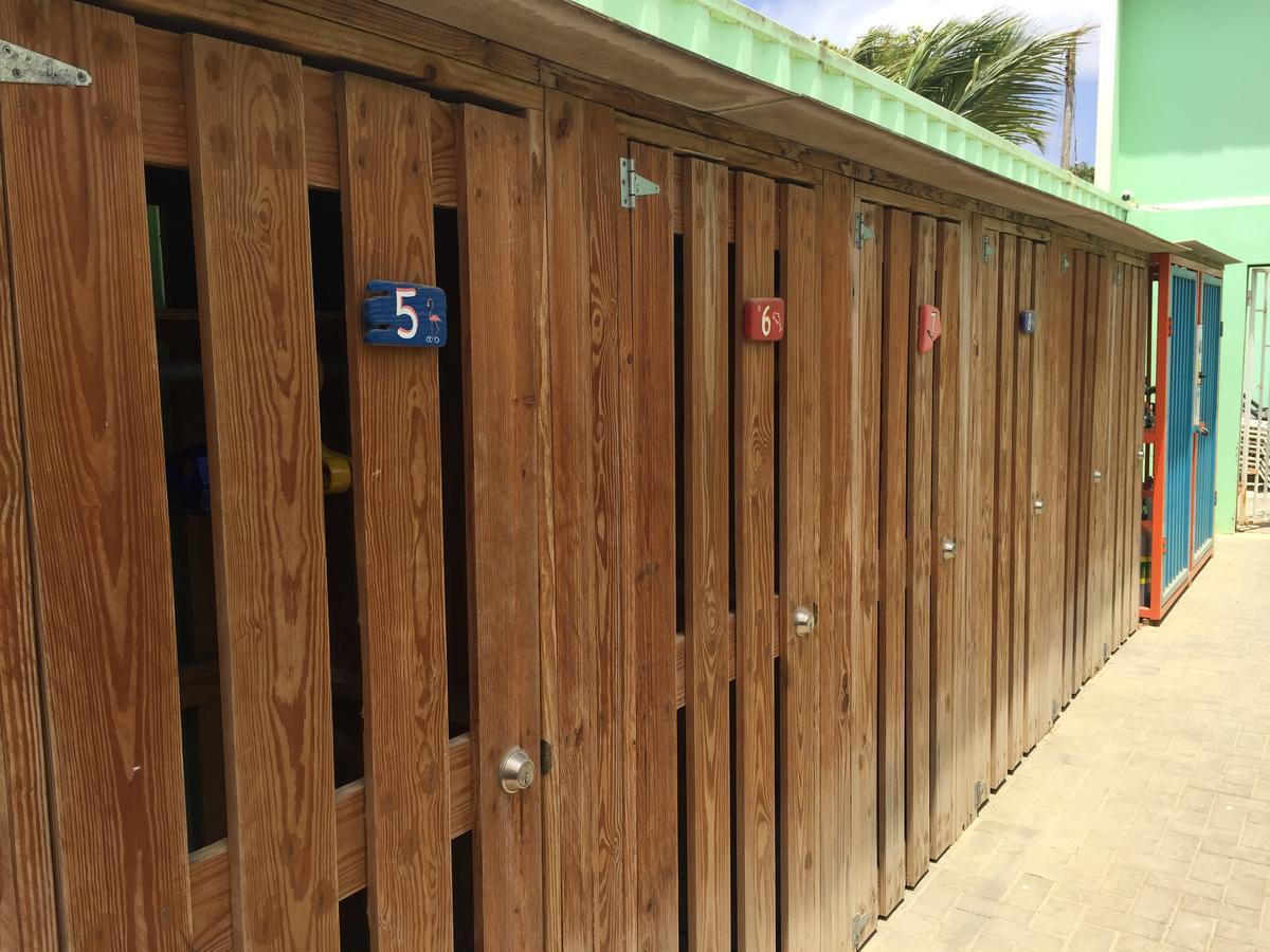 Coral Paradise Resort Hato Exterior photo